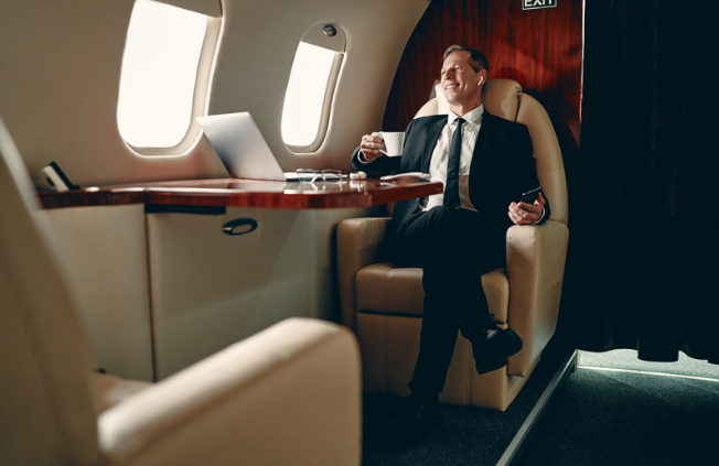 Best ways to save when booking a Private Jet